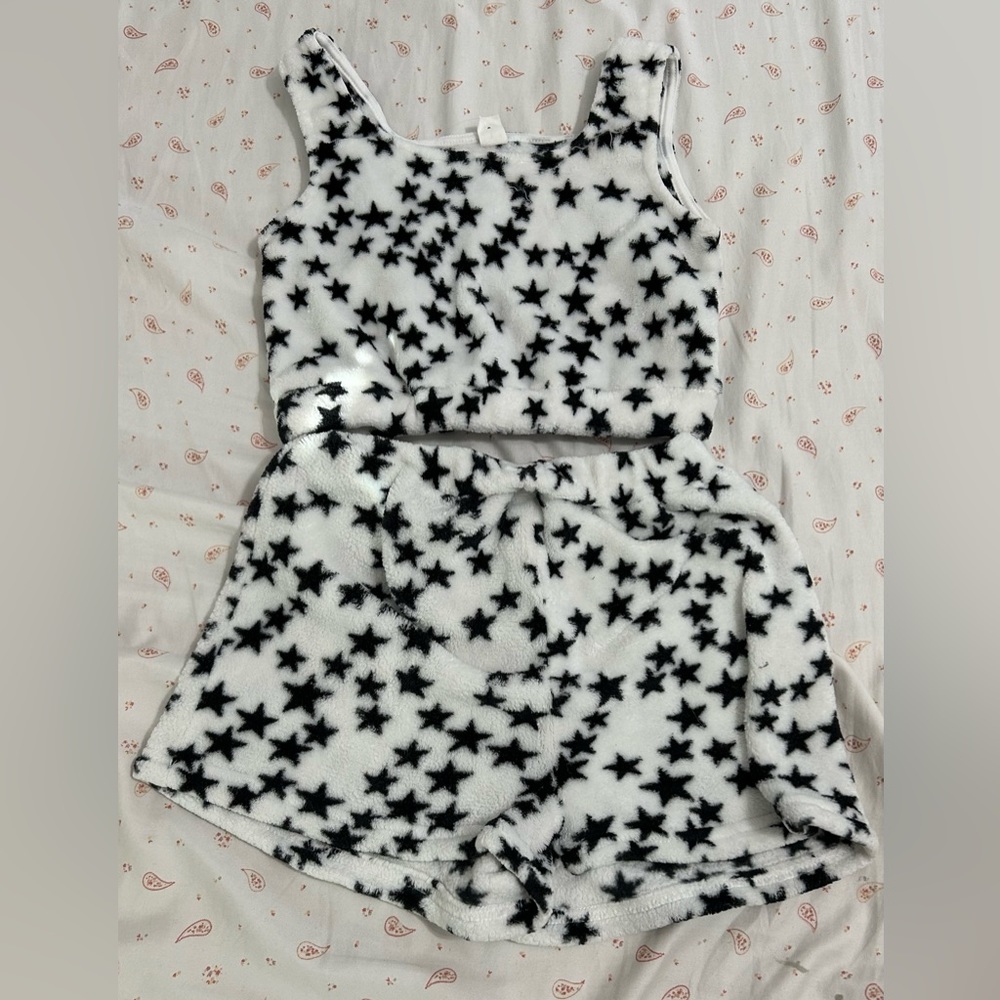 Brand is shein. Size 11-12y.